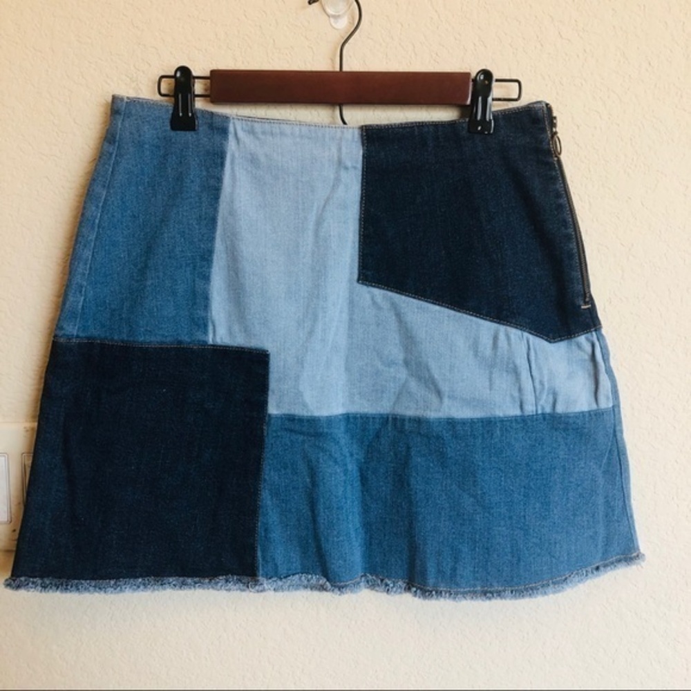 Divided Mixed Denim Mini Skirt